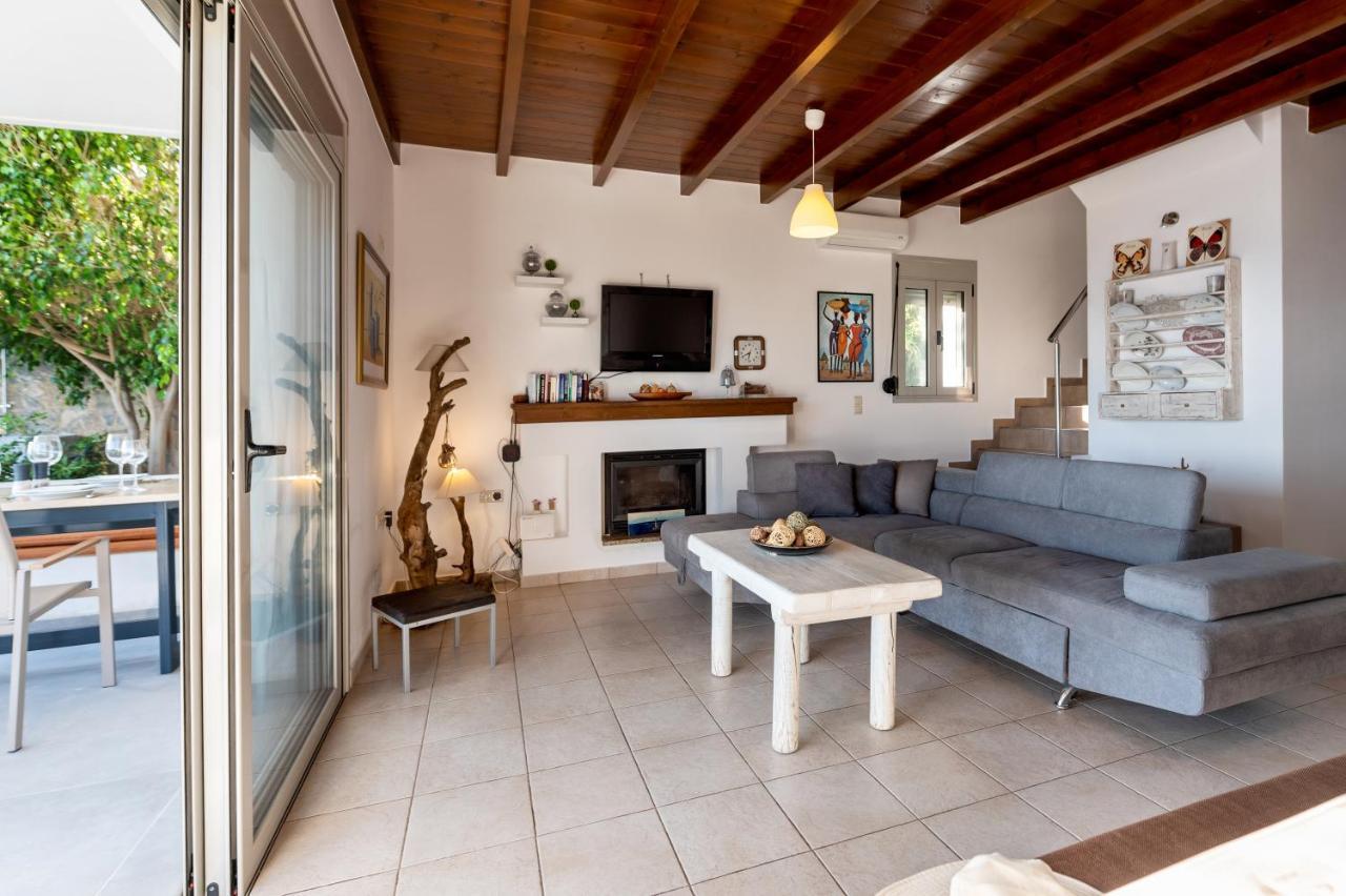 Achlia Beach Villa Екстер'єр фото