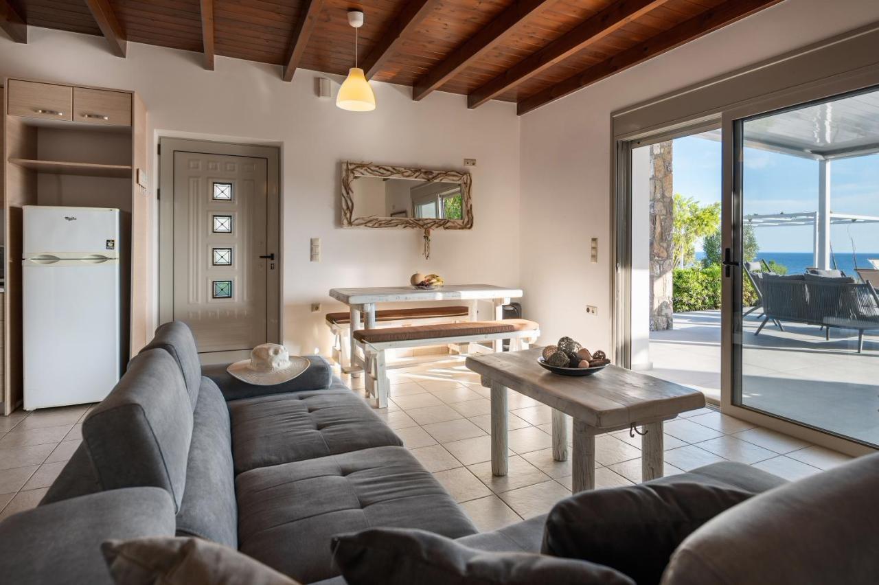 Achlia Beach Villa Екстер'єр фото