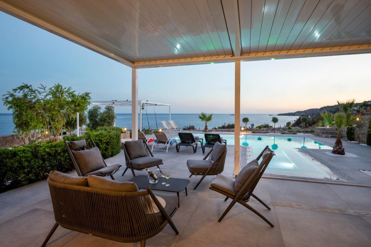 Achlia Beach Villa Екстер'єр фото