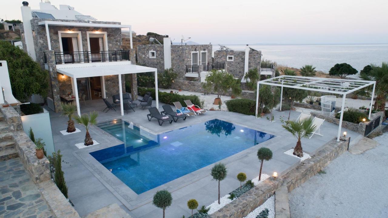 Achlia Beach Villa Екстер'єр фото