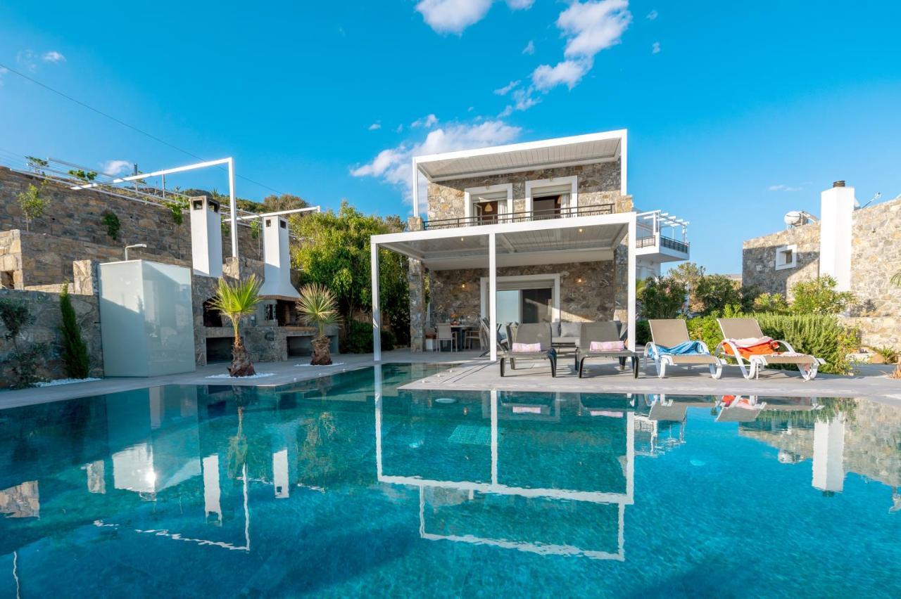 Achlia Beach Villa Екстер'єр фото